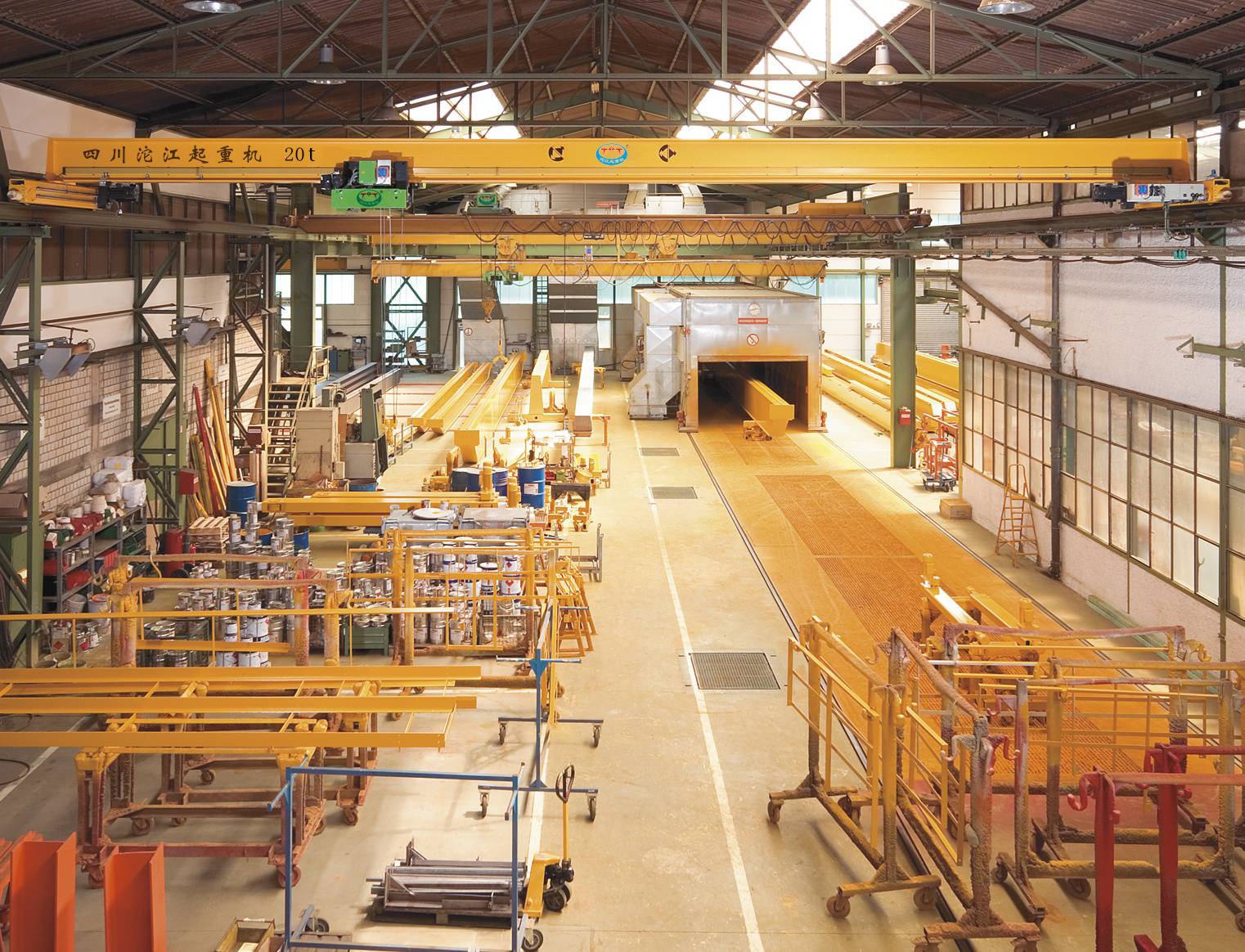 1.1、單梁起重機：表面涂裝車間.jpg